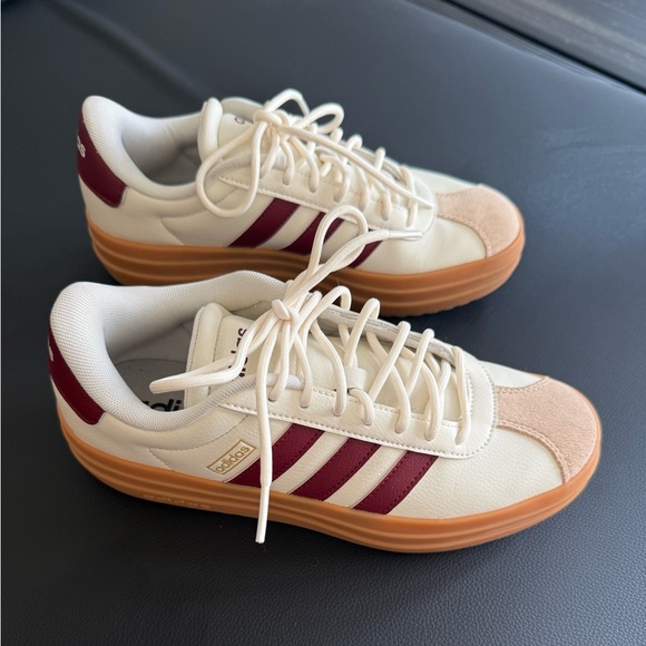 Adidas VL Court Cream and Burgundy Sneakers - Picture 4 of 8